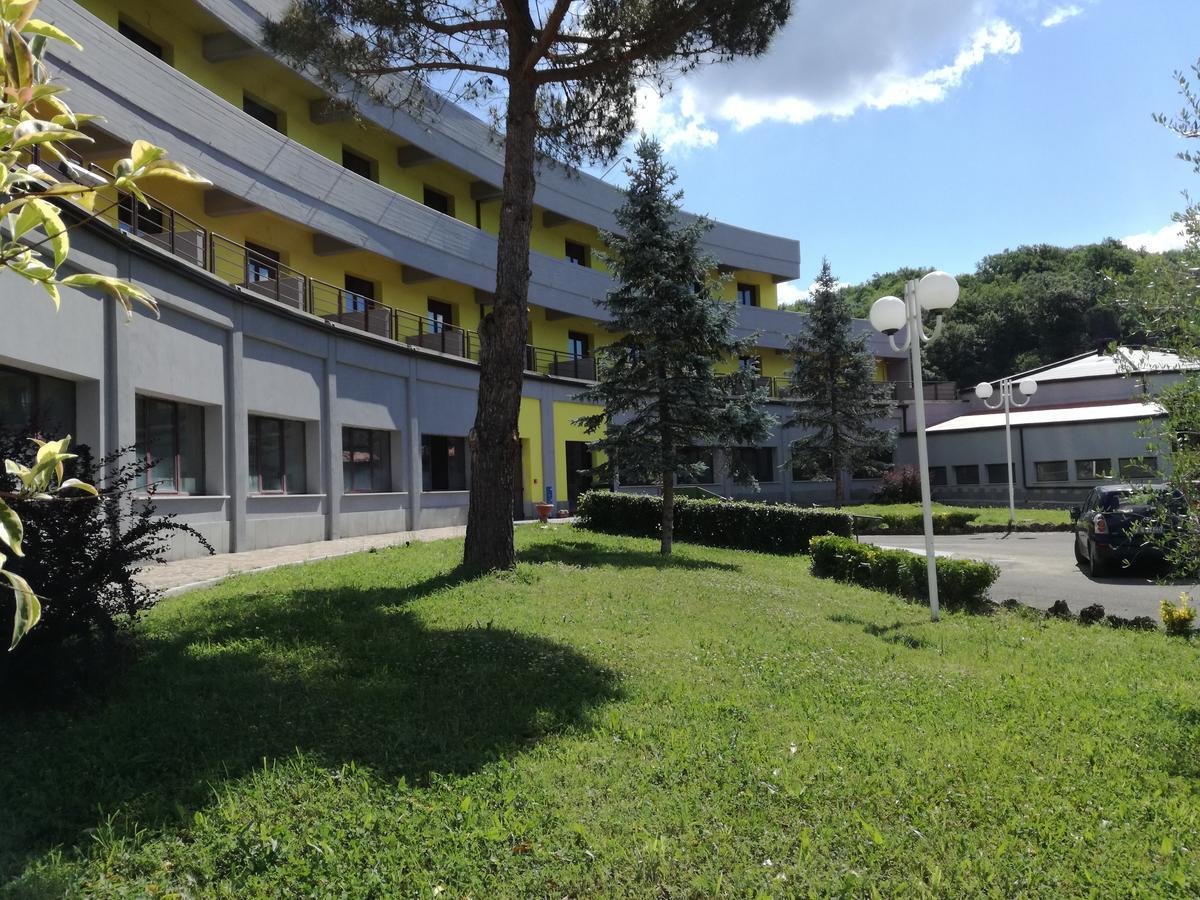 Hotel Le Ginestre Filignano Dış mekan fotoğraf